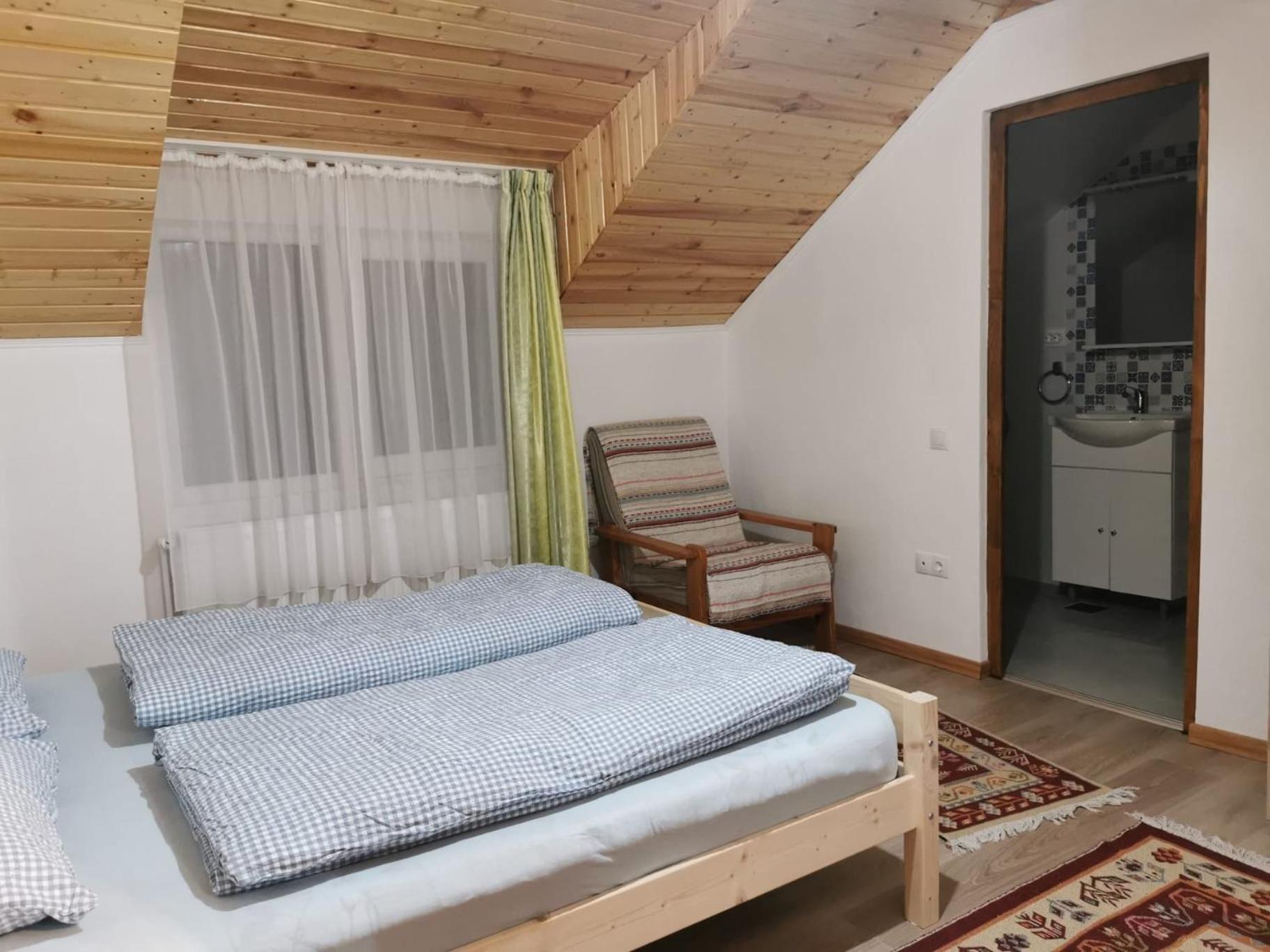 Casa Cu Povesti Rosia Montana Hotel Bagian luar foto